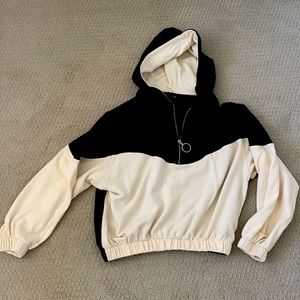 Zara cropped black and cream hooded quarter-zip sweater in women’s size Medium